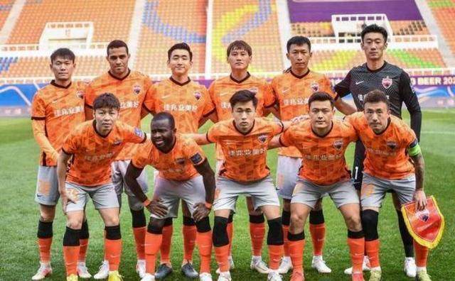 开云中国-兵强马壮依旧无冠!深足会走上金元足球的老路吗?