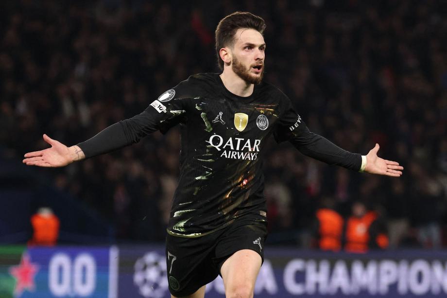 开云APP-欧冠-克瓦拉茨赫利亚双响登贝莱建功 巴黎5-2切尔西